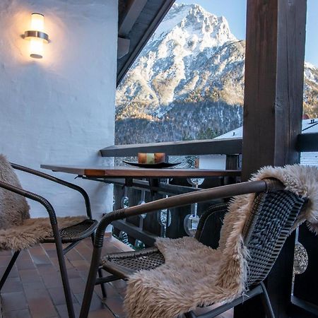Ferienhaus Zauberberg - Magie Der Alpen - By Loewenherz Mittenwald Εξωτερικό φωτογραφία