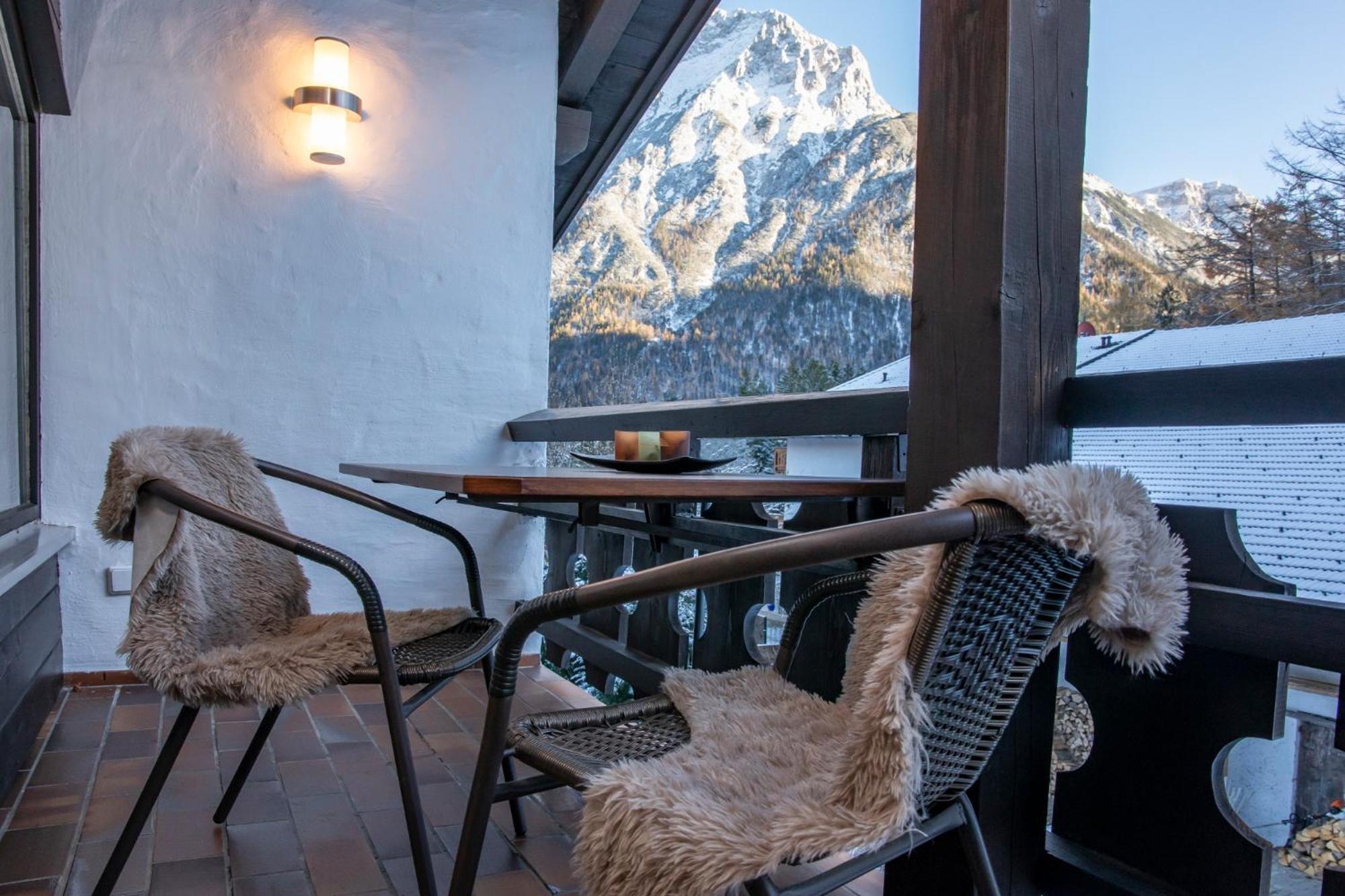 Ferienhaus Zauberberg - Magie Der Alpen - By Loewenherz Mittenwald Εξωτερικό φωτογραφία