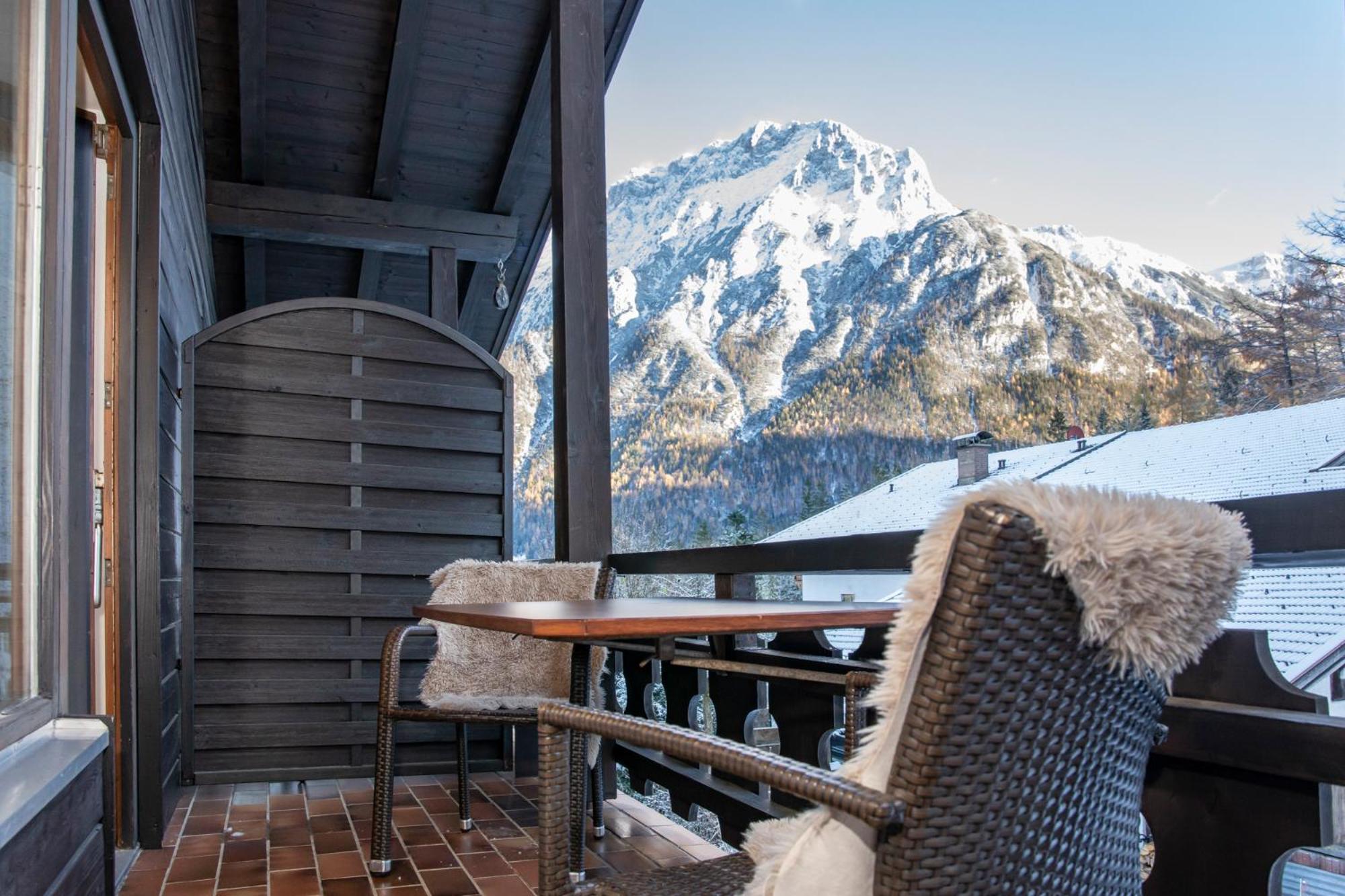 Ferienhaus Zauberberg - Magie Der Alpen - By Loewenherz Mittenwald Εξωτερικό φωτογραφία